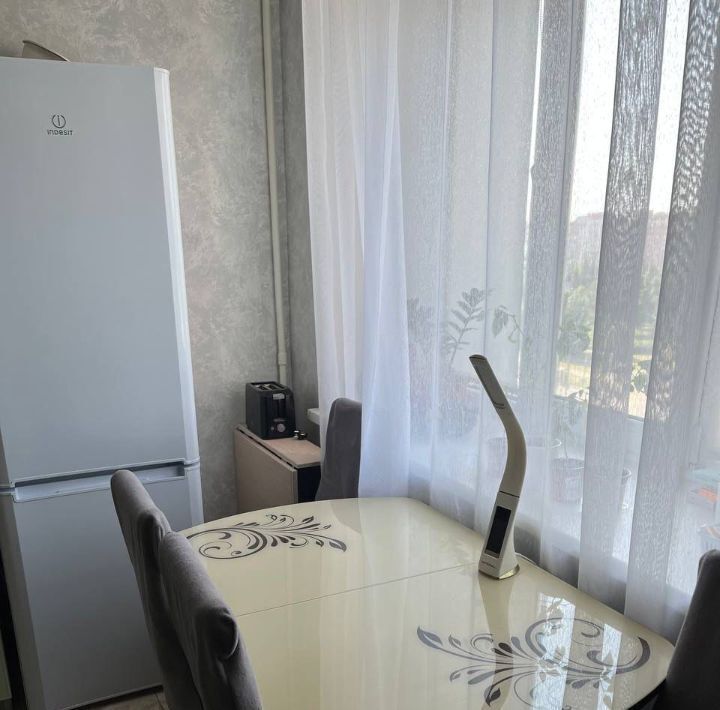 квартира г Омск р-н Кировский ул Перелета 12к/1 Кировский АО фото 3