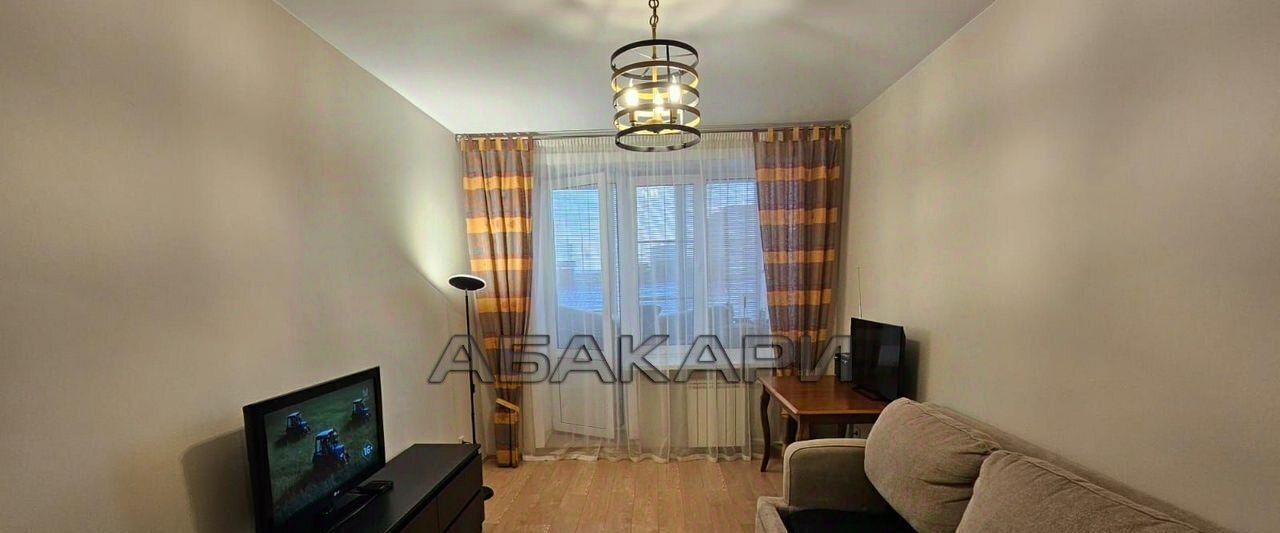 квартира г Красноярск р-н Центральный ул Марковского 43 фото 1