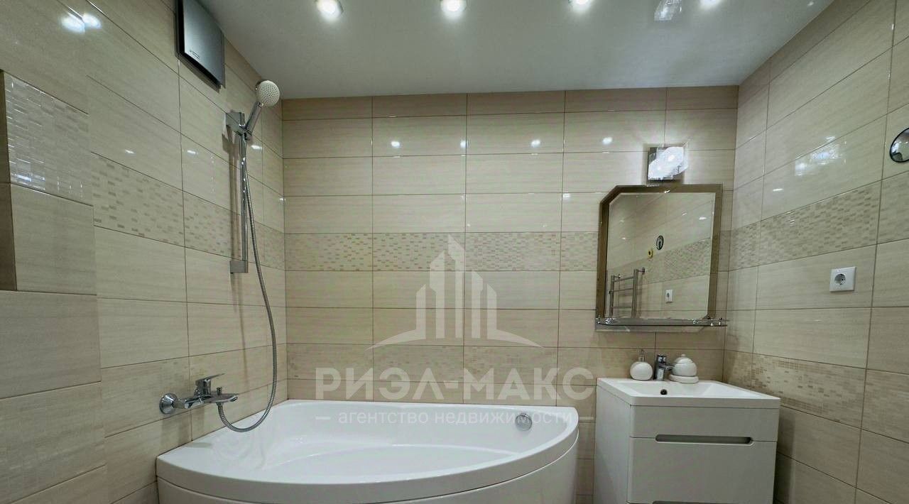 квартира г Брянск р-н Советский Красноармейская ул., 160б фото 28