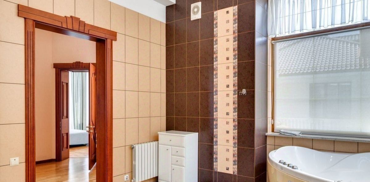 дом г Ялта пгт Никита ул Оранжерейная фото 28