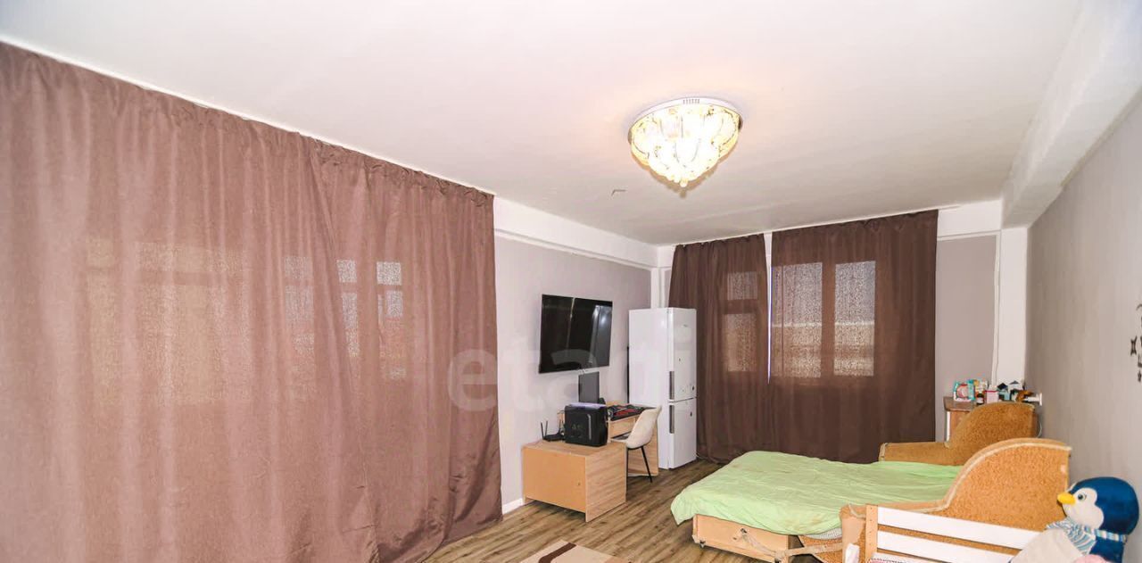 квартира г Сургут ул Генерала Иванова 7 34-й фото 1
