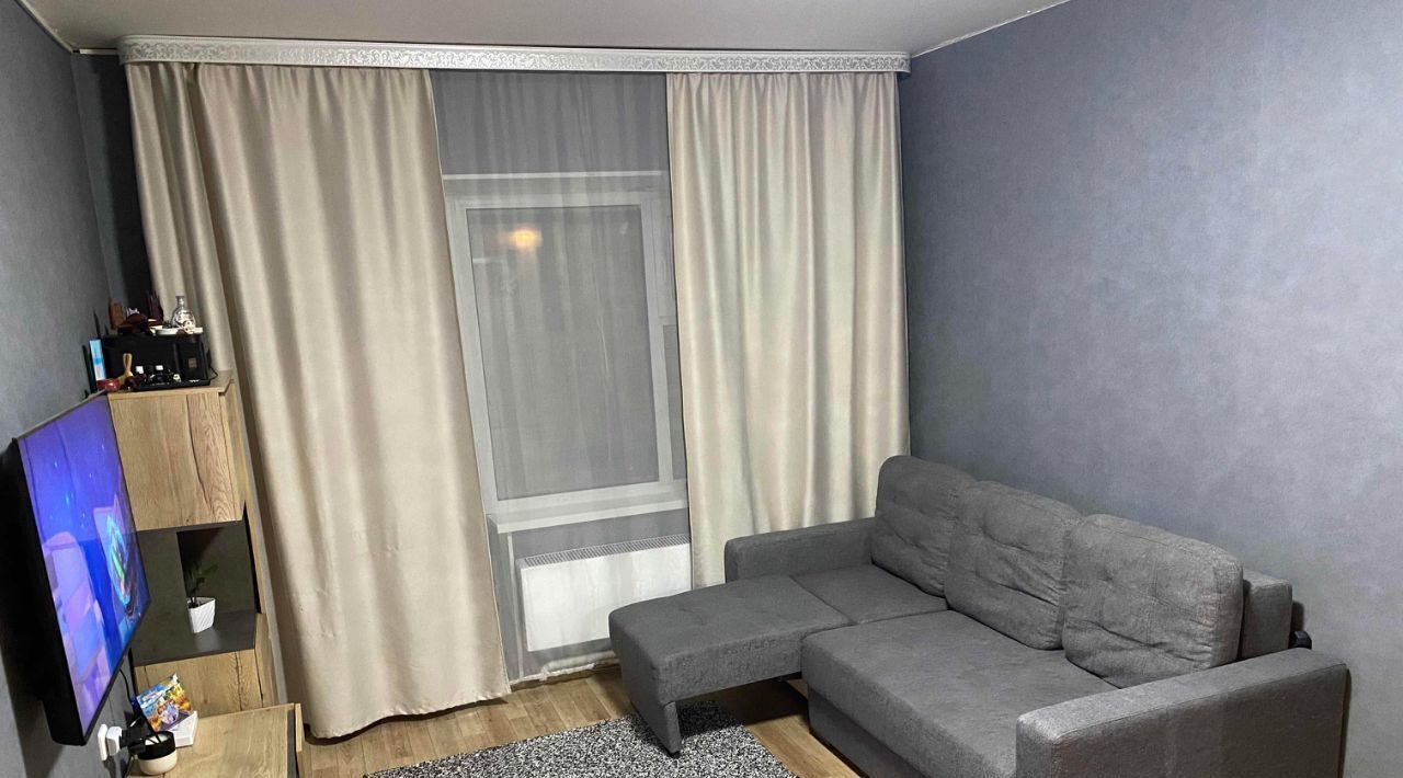 квартира г Якутск ул Воинская 9/2к 1 фото 2