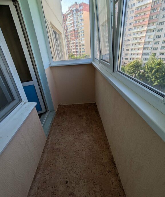 квартира г Краснодар р-н Прикубанский ул им. Героя Аверкиева А.А. фото 7