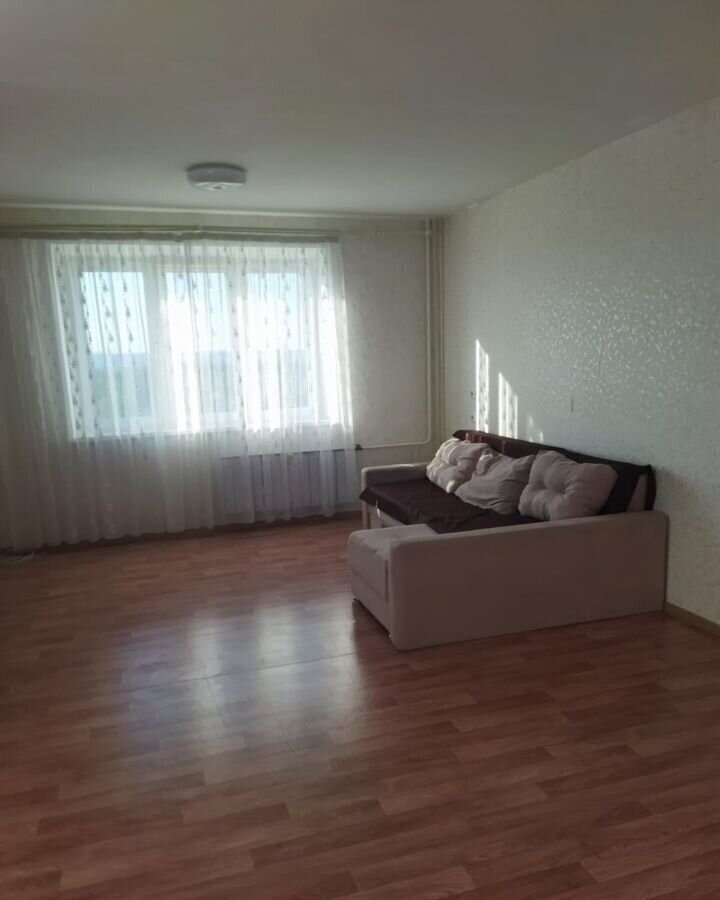квартира г Челябинск р-н Тракторозаводский ул Конструктора Духова 21 фото 1