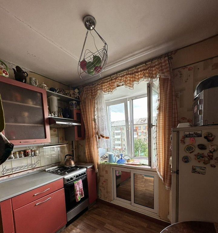 квартира г Серов ул Ленина 152 фото 8