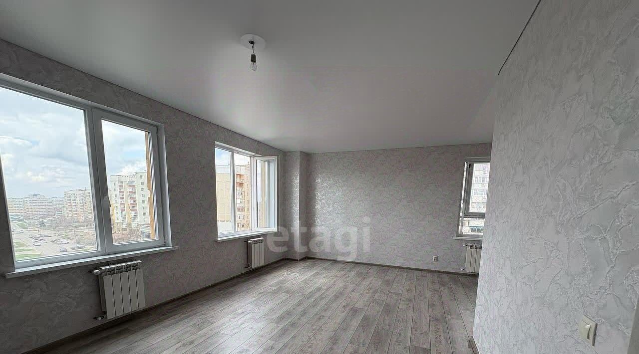 квартира г Белгород Западный ул Есенина 15 фото 1