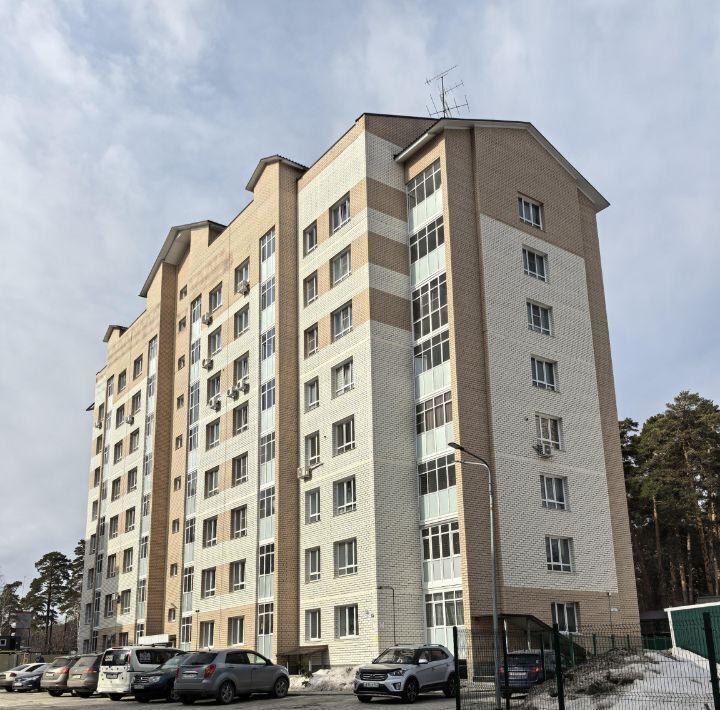 квартира г Барнаул р-н Центральный тракт Змеиногорский 35а фото 1