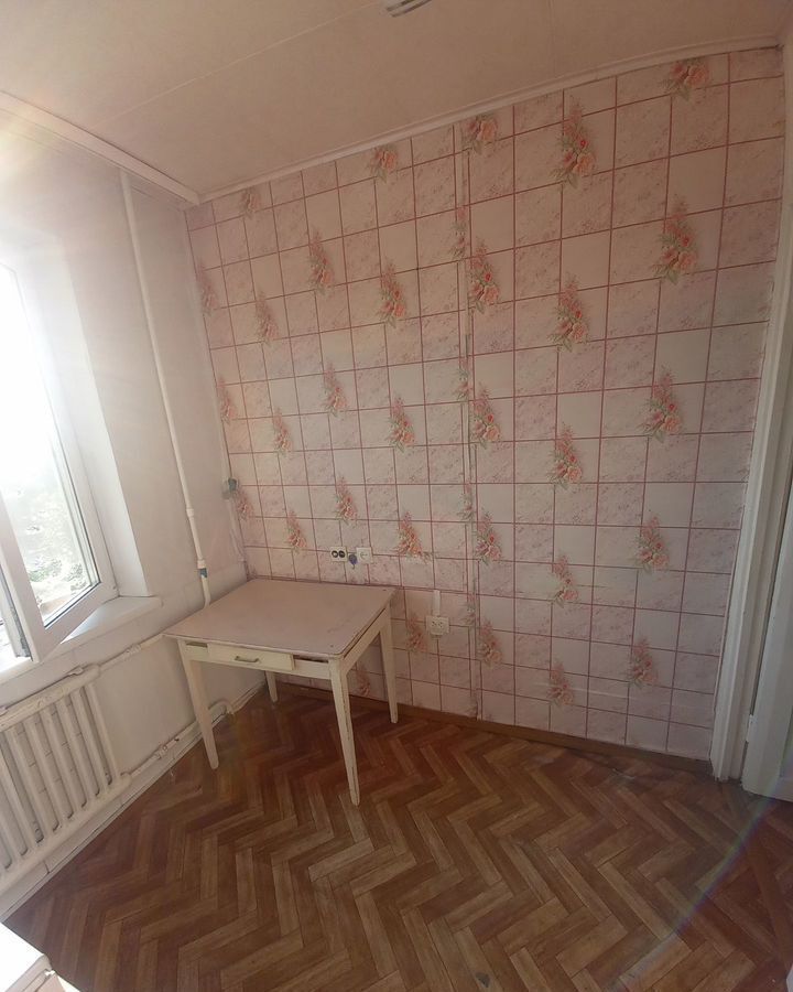квартира г Омск мкр Крутая Горка р-н Октябрьский ул В.А.Силина 11 фото 15