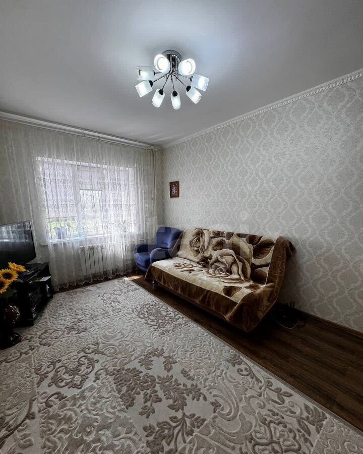 квартира г Белгород Западный ул Есенина 8 фото 7