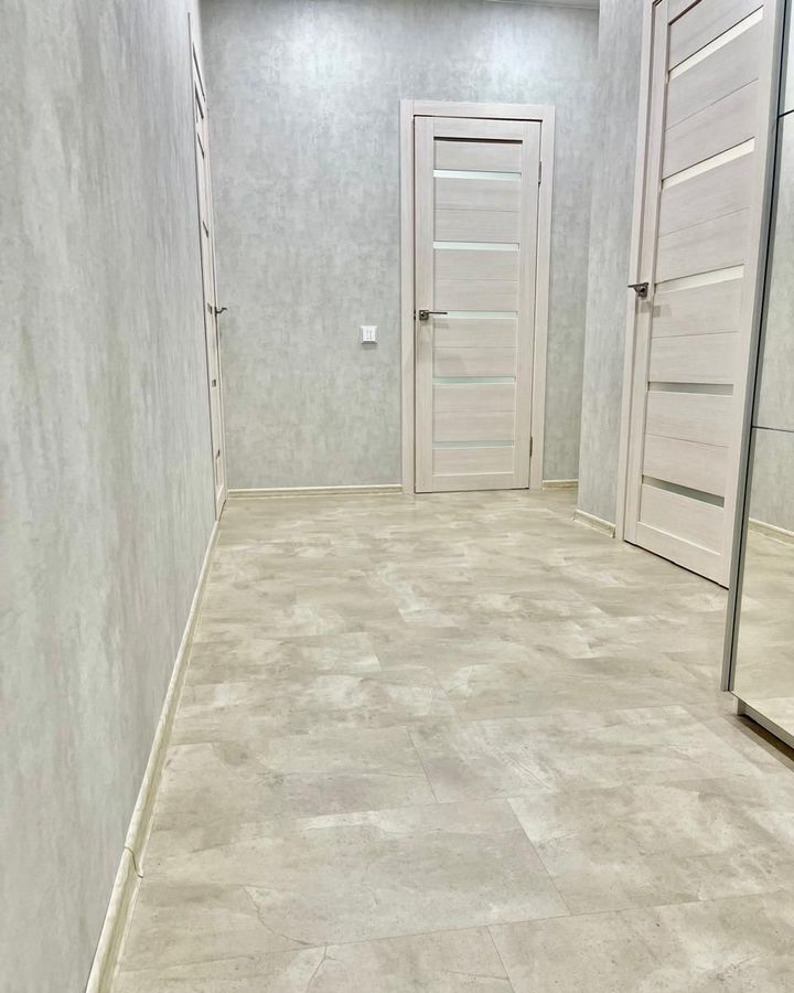 квартира г Тобольск мкр Восточный 1/1, Ямало-Ненецкий АО, Новый Уренгой, район Северная Жилая Часть фото 2
