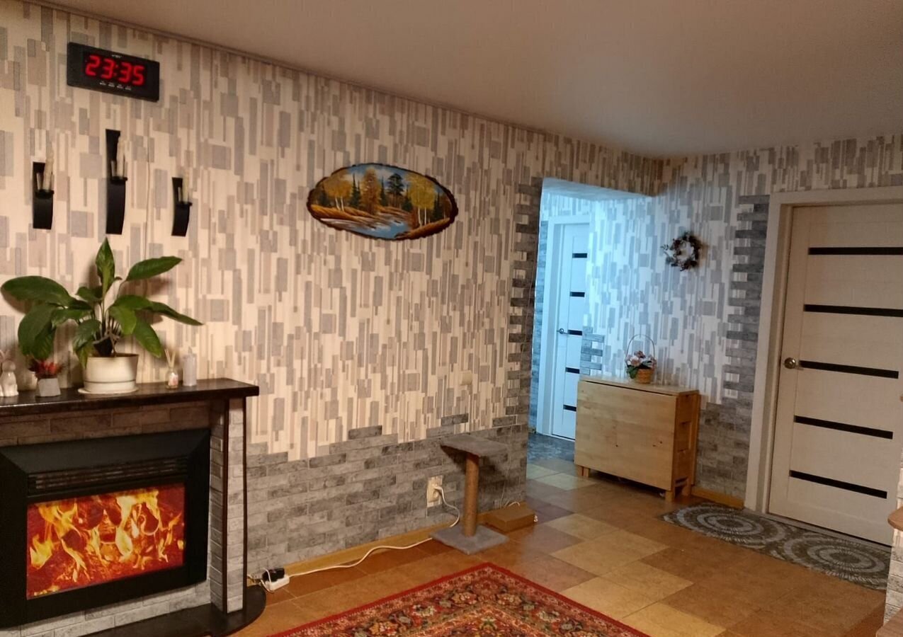 квартира г Омск р-н Центральный ул 16-я Северная 150к/1 фото 2