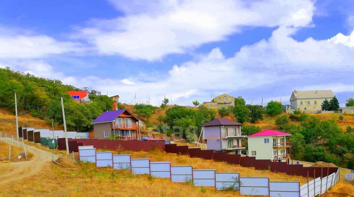 земля г Алушта с Лучистое ул Ай-Серез фото 4