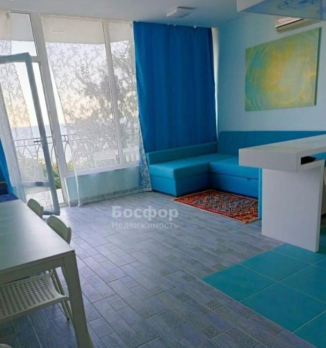 квартира г Феодосия пгт Орджоникидзе ул Двуякорная 8 фото 7