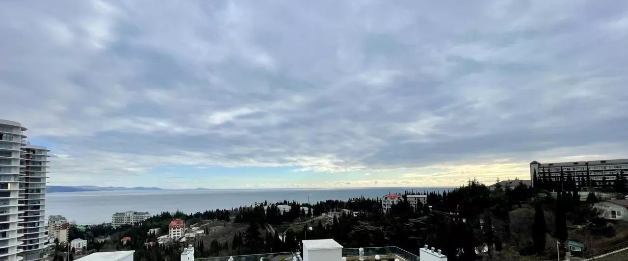квартира г Алушта ул Западная 4к/2 фото 7