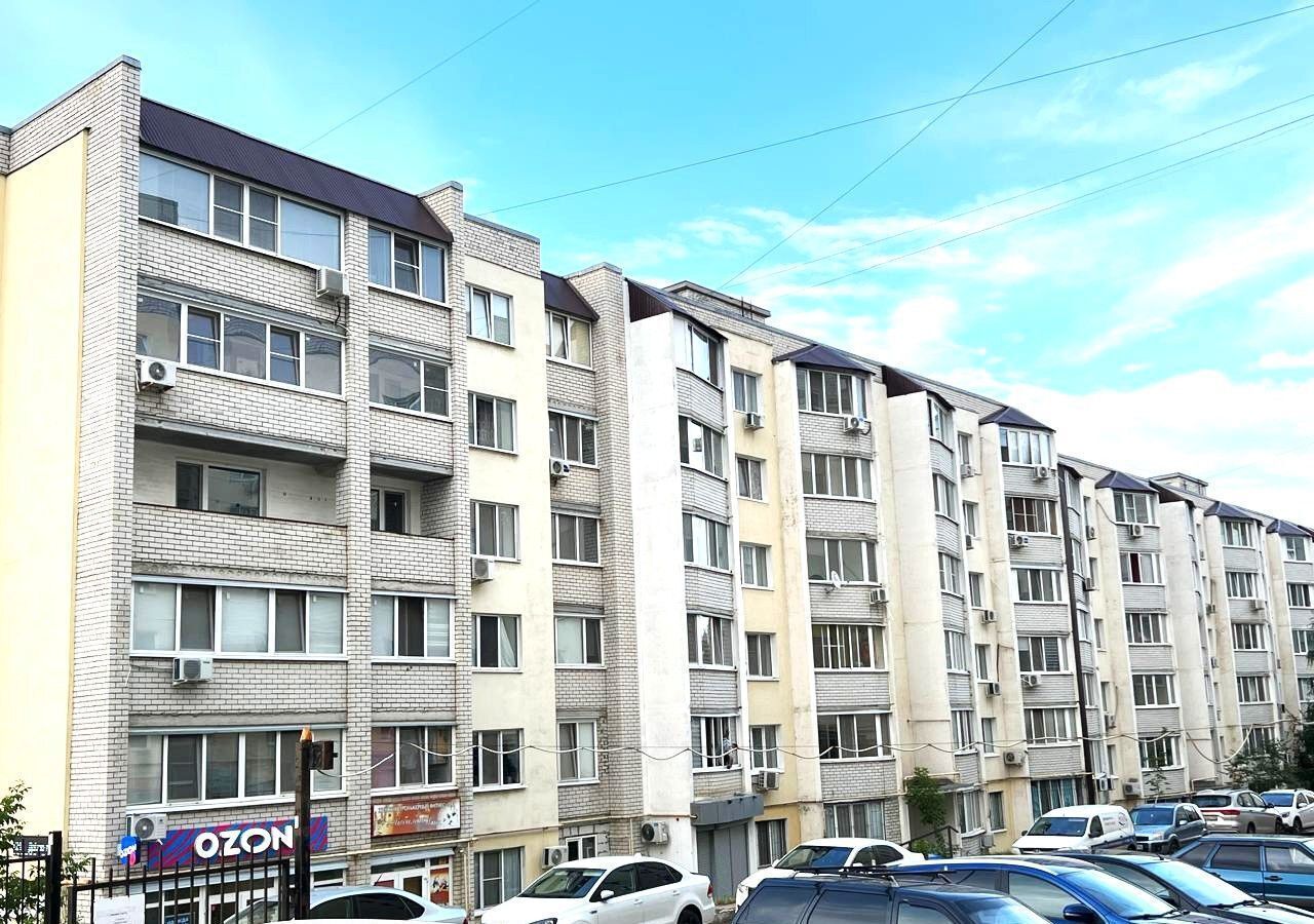 квартира г Саратов р-н Волжский ул им Исаева Н.В. 24 фото 18
