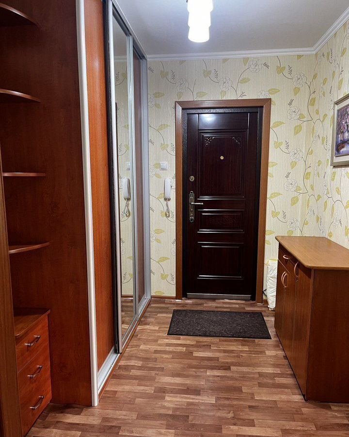 квартира г Петропавловск-Камчатский проезд Орбитальный 12 фото 1