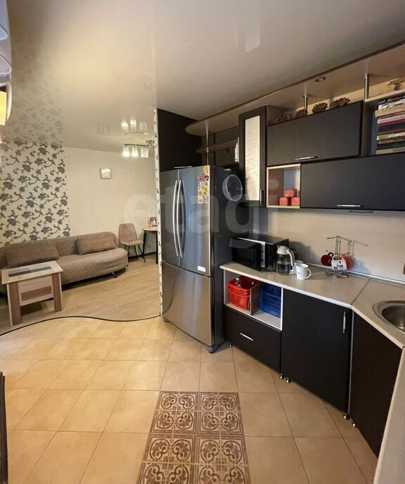 квартира г Комсомольск-на-Амуре пр-кт Октябрьский 17к/3 фото 13
