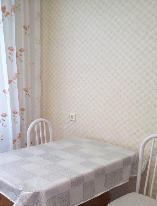 квартира г Красноярск р-н Советский Взлётка ул Батурина 5д фото 2