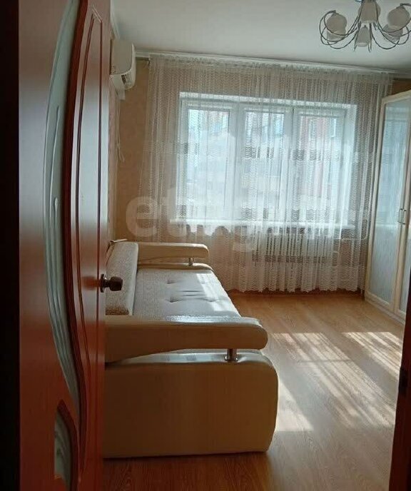 квартира г Омск ул 21-я Амурская 43 фото 9