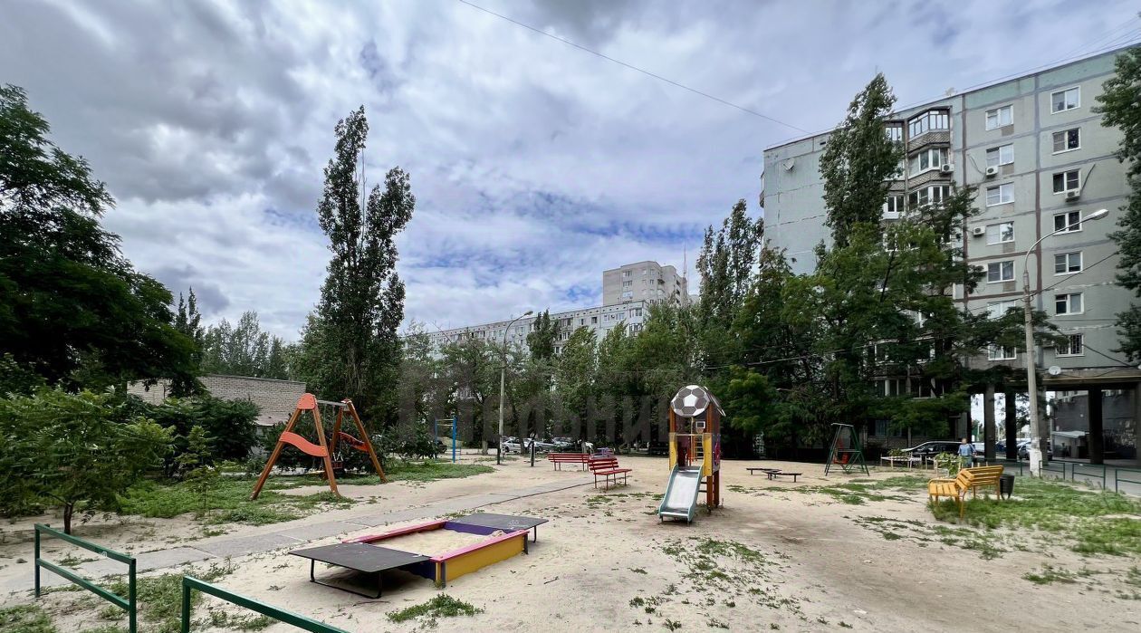 квартира г Волгоград р-н Дзержинский ул 8-й Воздушной Армии 41 фото 23
