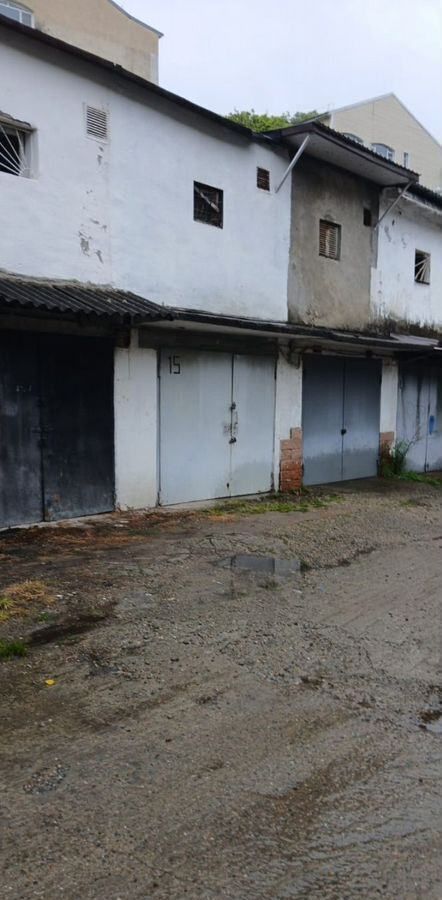 гараж р-н Туапсинский г Туапсе пл Октябрьской революции фото 1