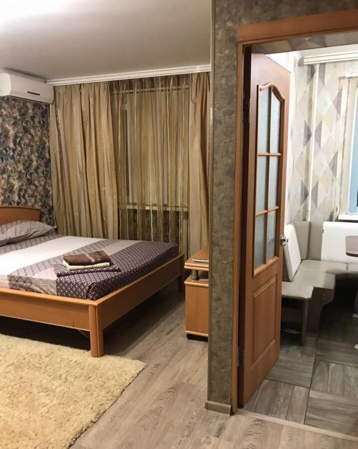 квартира г Невинномысск р-н Центр пер Клубный 19а фото 1