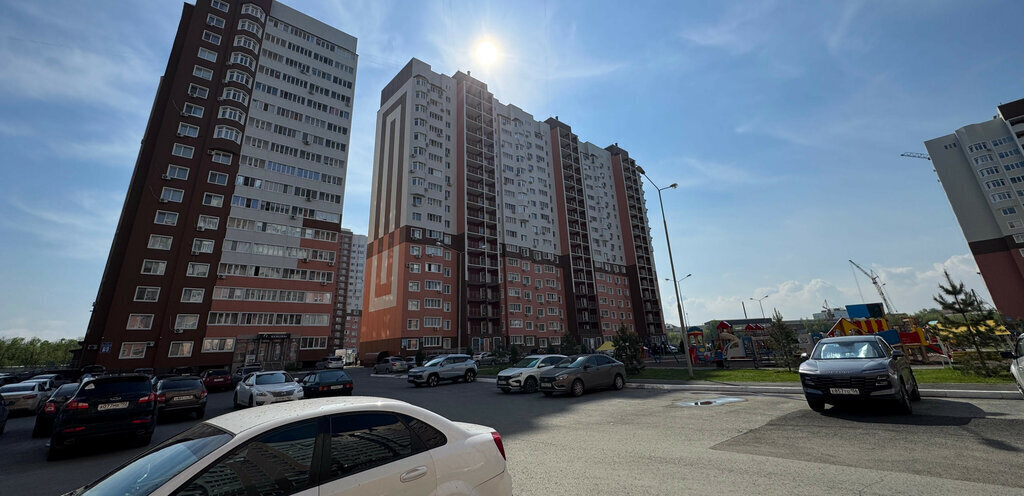 квартира г Оренбург улица Фронтовиков, 10/4 фото 8
