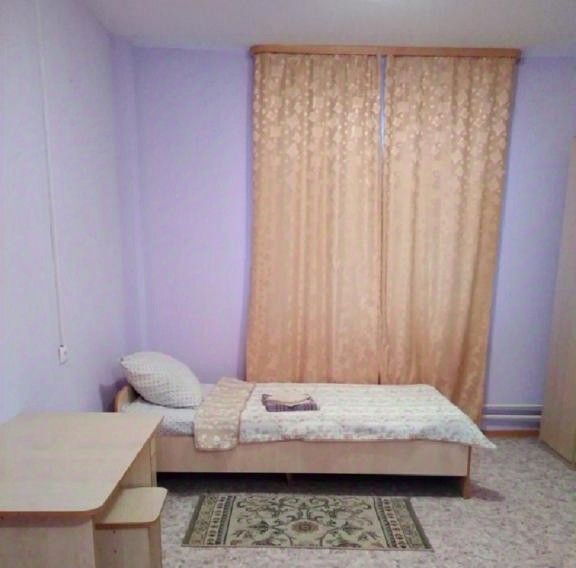 комната г Сургут ул Университетская 25а 20А фото 1
