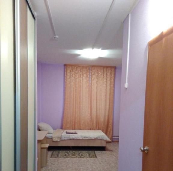 комната г Сургут ул Университетская 25а 20А фото 2