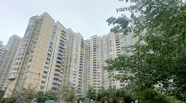 метро Сходненская дом 76 Московская область, Химки фото
