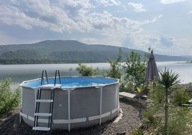 поселок Удачный фото
