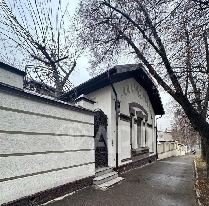 офис г Казань Кремлёвская ул Бехтерева 9 фото 2