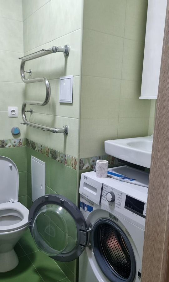 квартира г Саратов р-н Кировский ул им Оржевского В.И. 5 фото 7