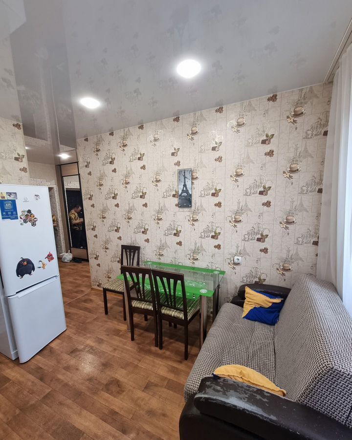 квартира г Омск р-н Кировский пр-кт Комарова 16 фото 4