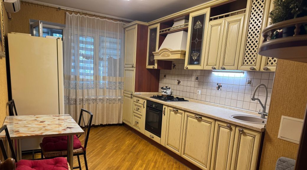 квартира г Ростов-на-Дону р-н Первомайский ул Днепропетровская 48б фото 1