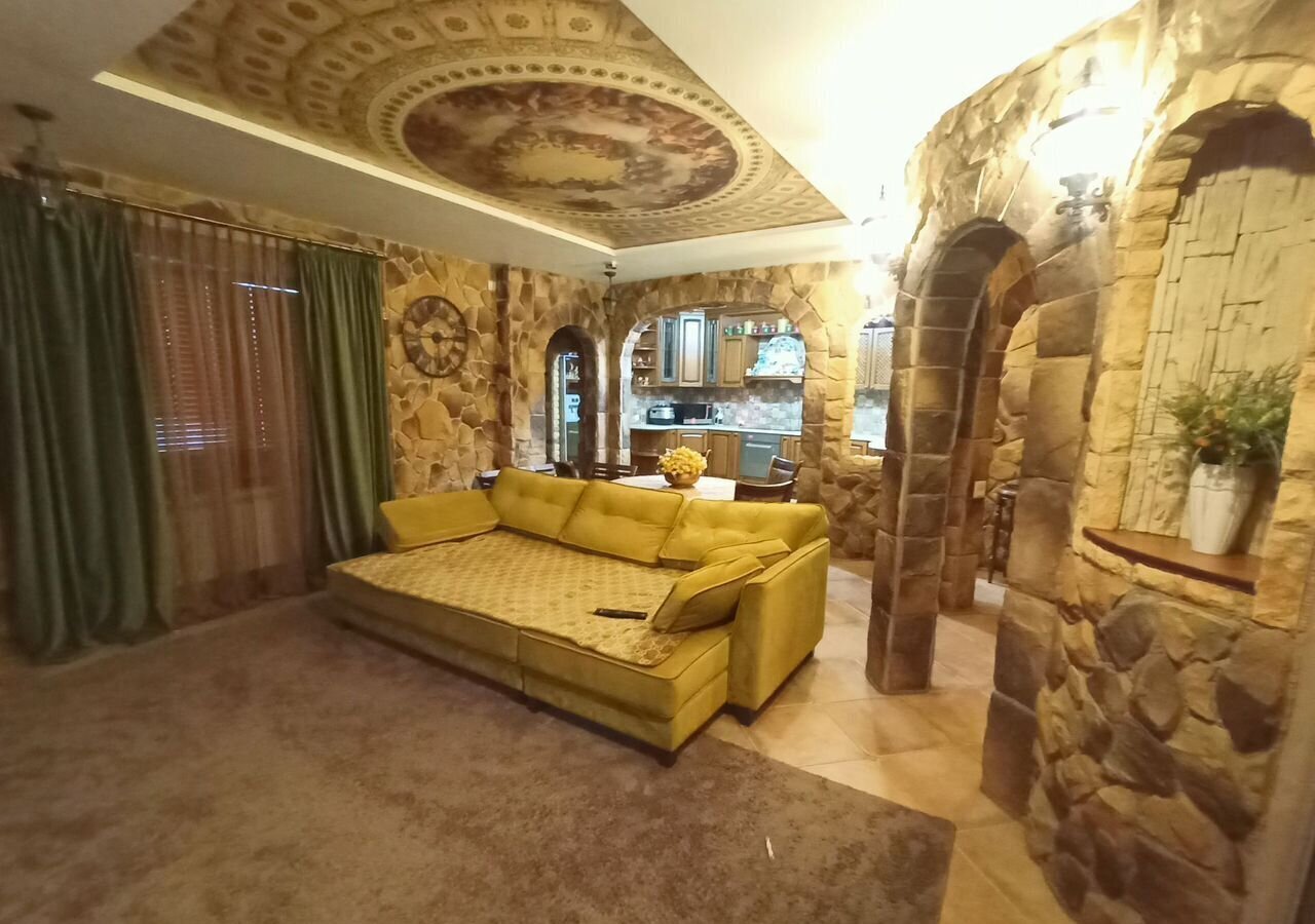 квартира г Нефтеюганск 16-й мкр-н, 35, Тюменская обл. фото 1