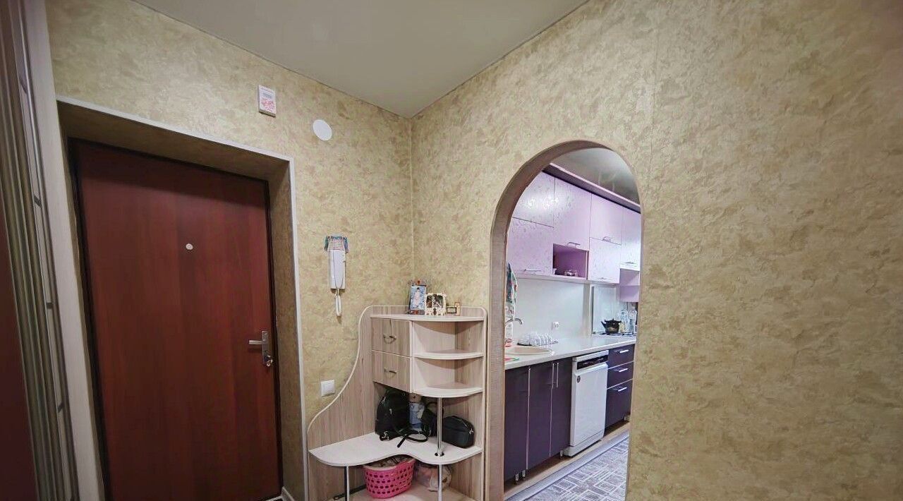 квартира г Бор ул Чугунова 16 фото 4