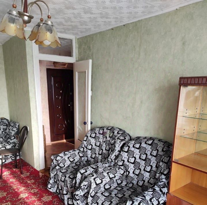 квартира р-н Тарский г Тара ул Школьная 69/3 Тарское городское поселение фото 3