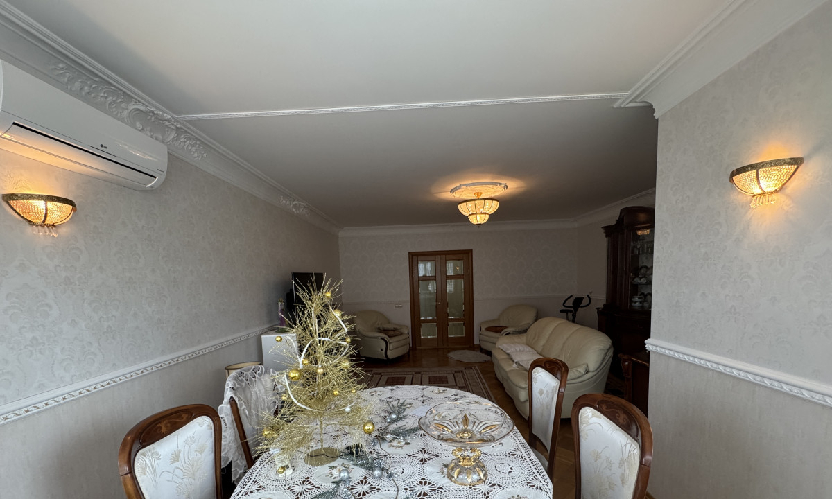квартира г Волгоград бульвар Фридриха Энгельса, 34д фото 2