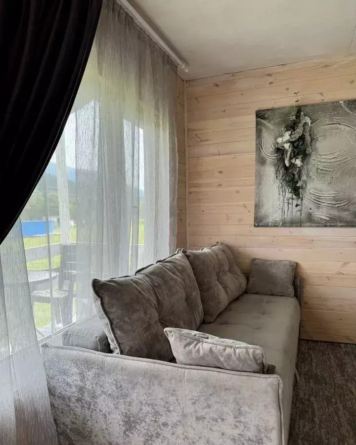 дом г Горно-Алтайск пл Ленина фото 8