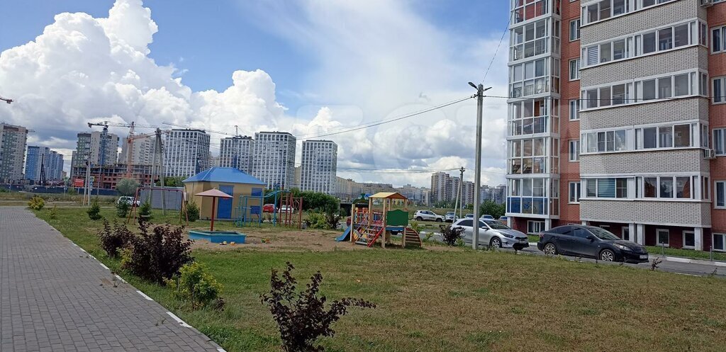 квартира г Омск б-р Архитекторов 1б фото 2
