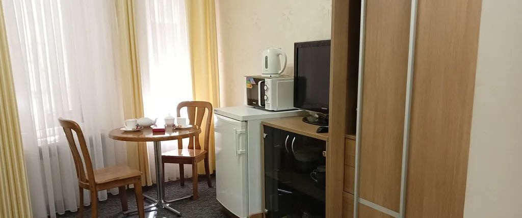 комната г Ялта пгт Кореиз ш Алупкинское 38б фото 3