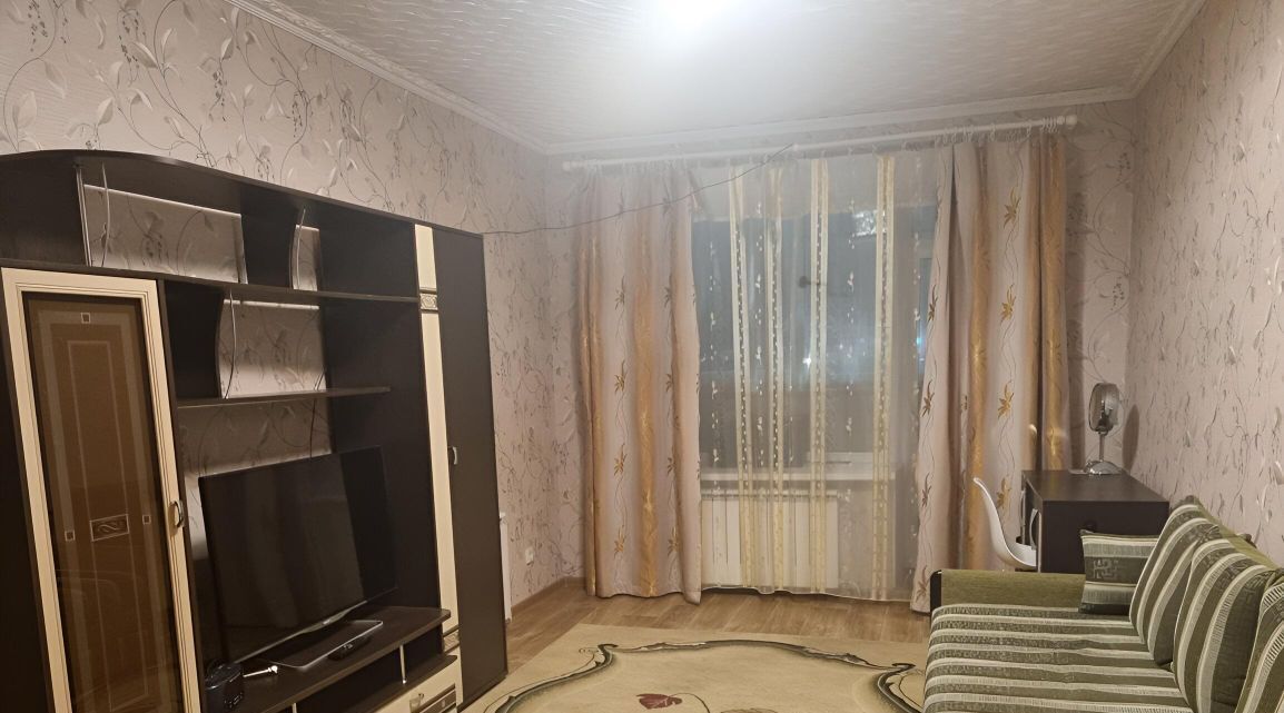квартира г Новый Уренгой мкр Восточный 2/3а фото 1