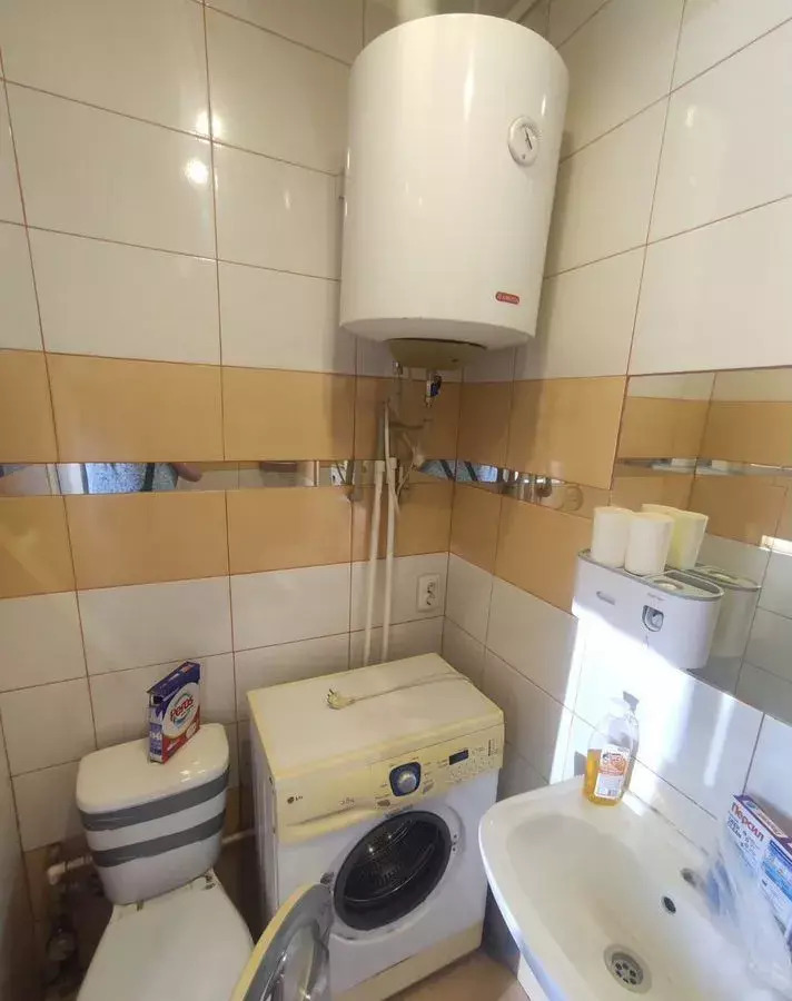квартира г Керчь ул Володи Дубинина 18а фото 5