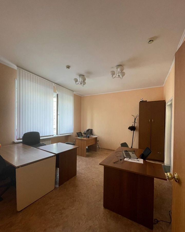 офис г Красноярск р-н Центральный пр-кт Мира 30к/1 фото 3
