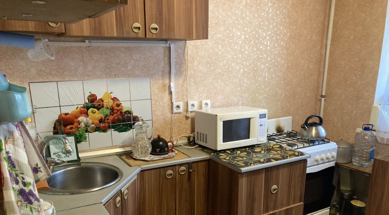 квартира г Саратов р-н Волжский ул Хрустальная 55а фото 6