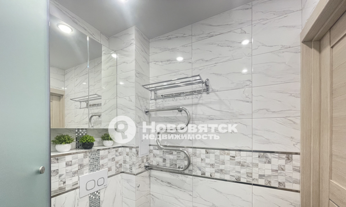 квартира г Киров р-н Нововятский Нововятск ул Советская 95 фото 16