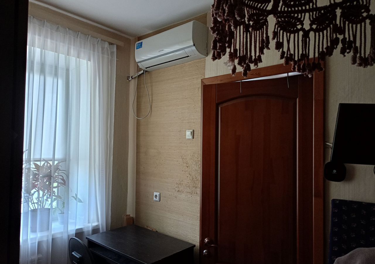 квартира г Каменск-Уральский ст УАЗ ул Набережная 11 фото 9