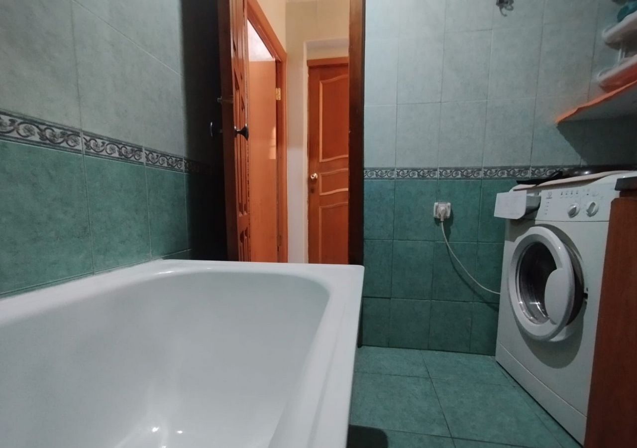 комната г Волгоград р-н Дзержинский ул Шекснинская 18а фото 7