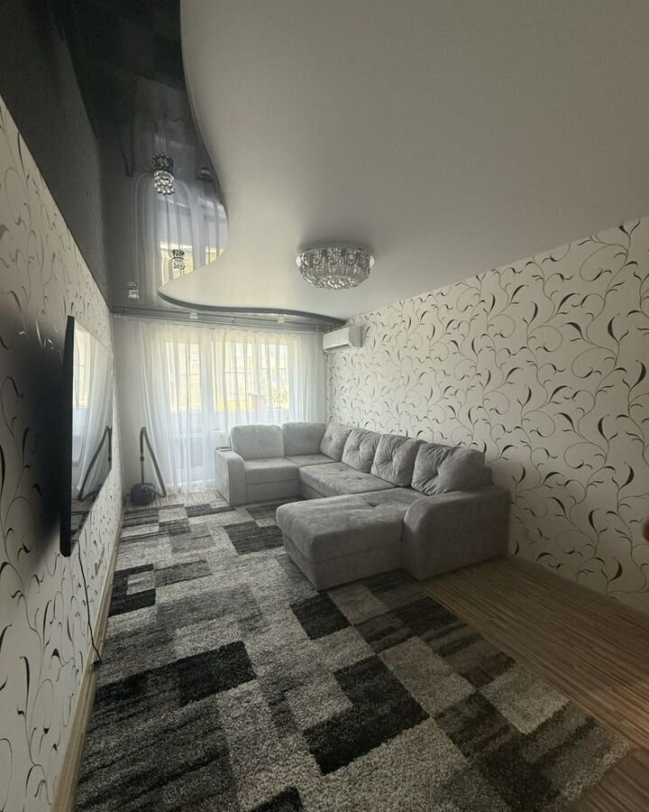 квартира г Камышин ул Серова 32 фото 1